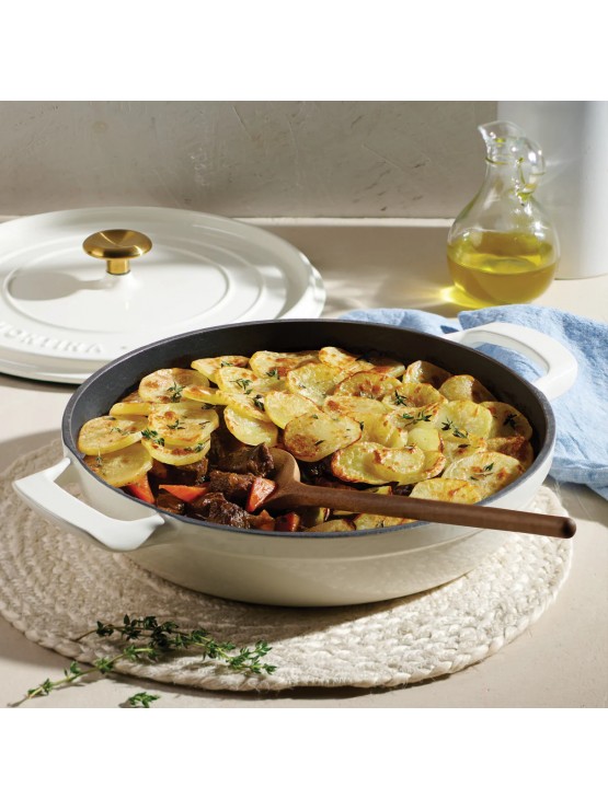 Caçarola baixa Tramontina com tampa de ferro fundido esmaltado, cor café com leite, 30 cm - 3,8 L